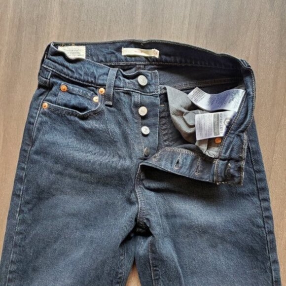 Levi's Black Wedgie Button Fly Jeans Size 25 - Picture 6 of 9